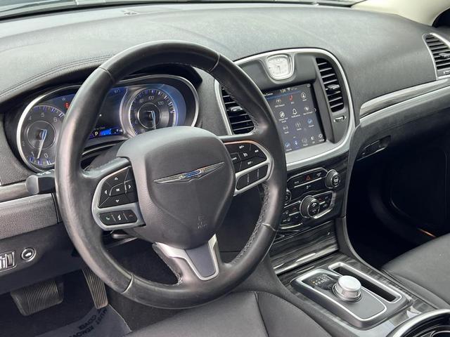 Photo of 2019 Maximum Steel Metallic Chrysler 300