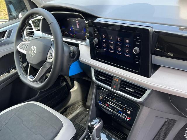 Photo of 2025 Deep Black Pearl Effect Volkswagen Taos
