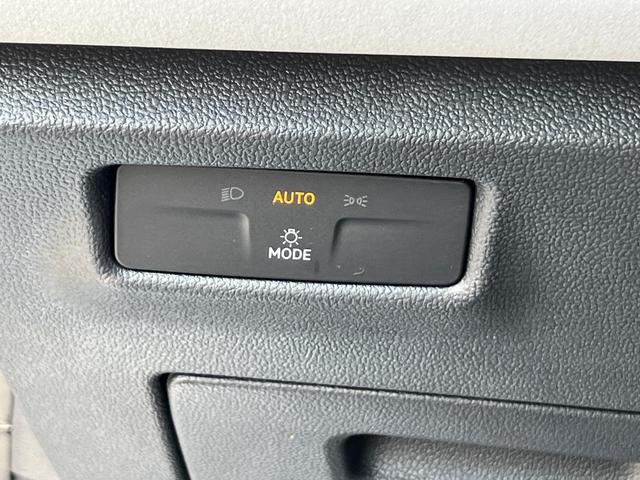 Photo of 2025 Monterey Blue Pearl Volkswagen Tiguan