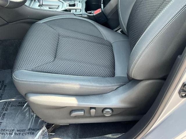 Photo of 2024 Ice Silver Metallic Subaru Forester