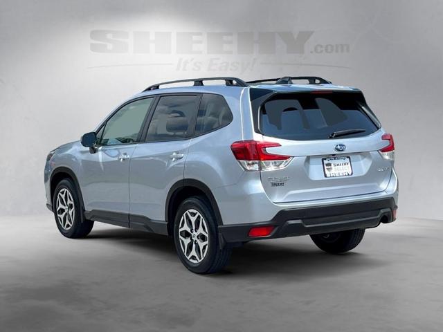 Photo of 2024 Ice Silver Metallic Subaru Forester