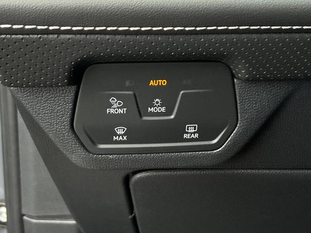 Photo of 2025 Pure Gray Volkswagen Atlas