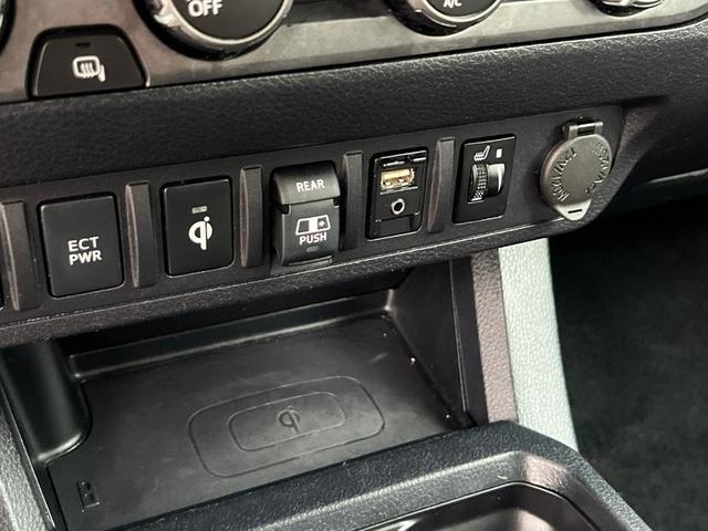 Photo of 2019 Magnetic Gray Metallic Toyota Tacoma