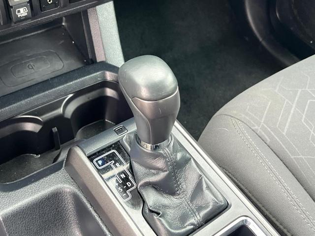 Photo of 2019 Magnetic Gray Metallic Toyota Tacoma