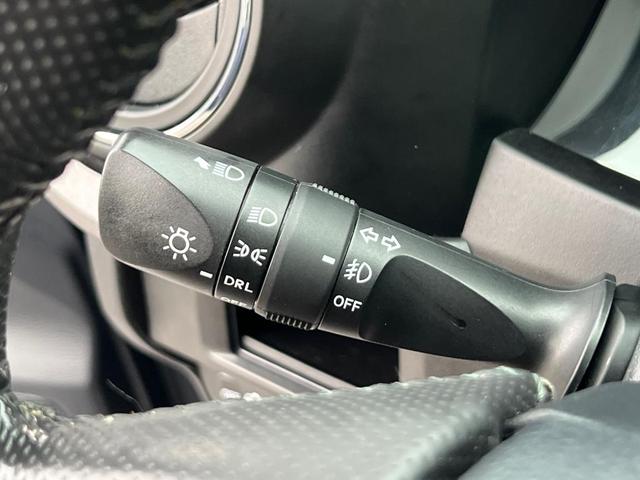 Photo of 2019 Magnetic Gray Metallic Toyota Tacoma