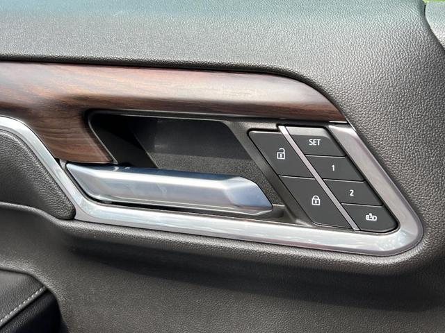 Photo of 2023 Volcanic Red GMC Sierra 1500