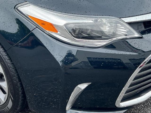 Photo of 2018 Cosmic Gray Mica Toyota Avalon