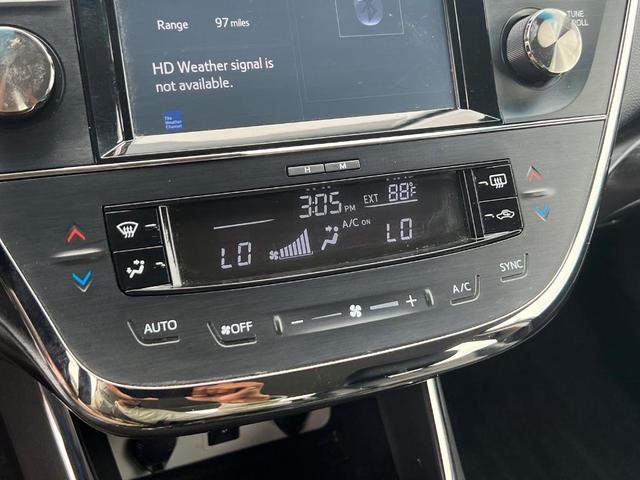 Photo of 2018 Cosmic Gray Mica Toyota Avalon