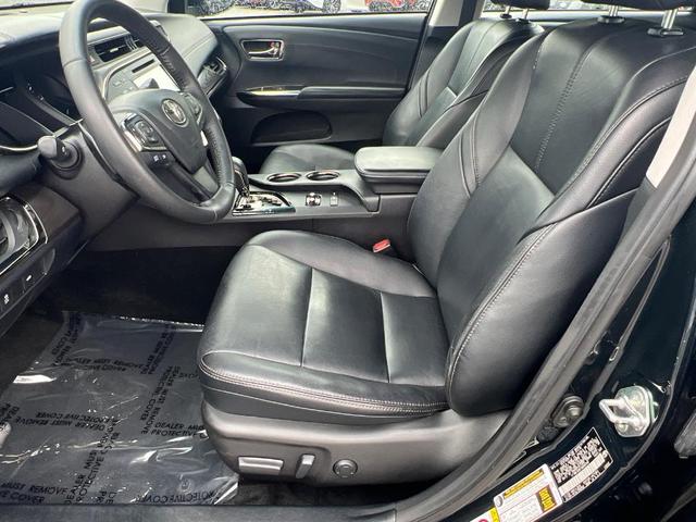 Photo of 2018 Cosmic Gray Mica Toyota Avalon