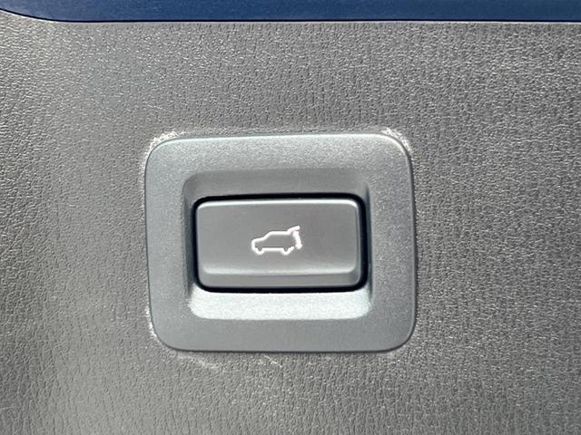 Photo of 2020 Deep Crystal Blue Mica Mazda CX-5