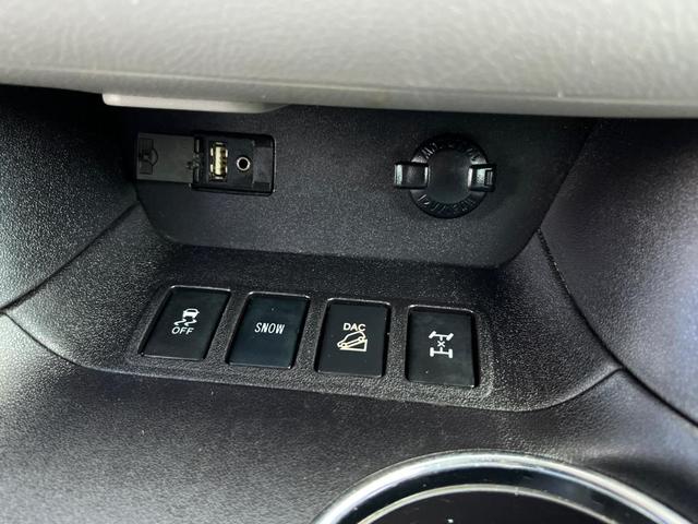 Photo of 2016 Predawn Gray Mica Toyota Highlander
