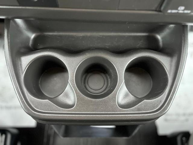 Photo of 2023 Cardinal Red GMC Savana 3500