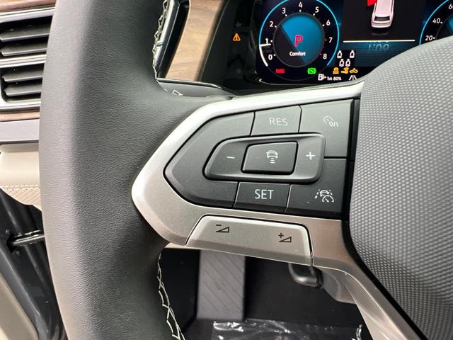 Photo of 2026 Gray Volkswagen Atlas