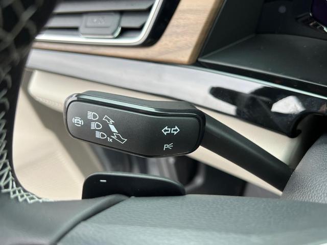 Photo of 2026 Gray Volkswagen Atlas