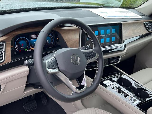 Photo of 2026 Gray Volkswagen Atlas