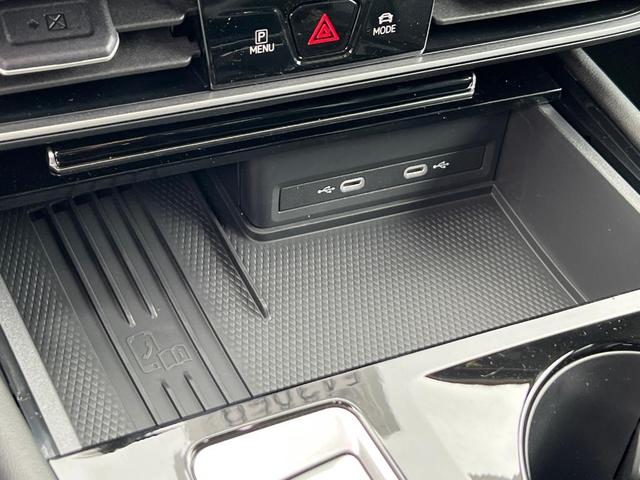 Photo of 2025 Pure Gray Volkswagen Atlas