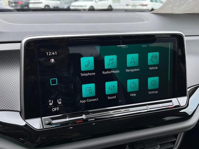 Photo of 2025 Pure Gray Volkswagen Atlas
