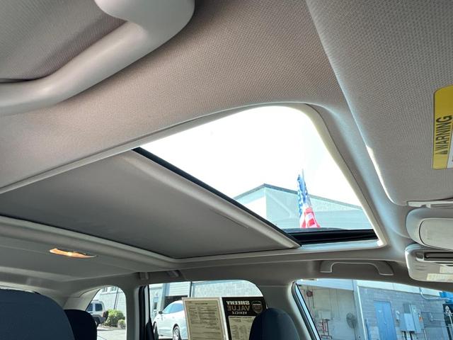 Photo of 2019 Ice Silver Metallic Subaru Forester
