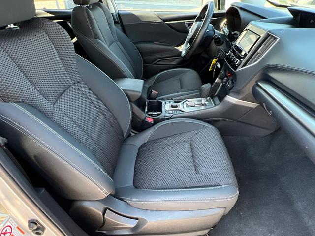 Photo of 2019 Ice Silver Metallic Subaru Forester