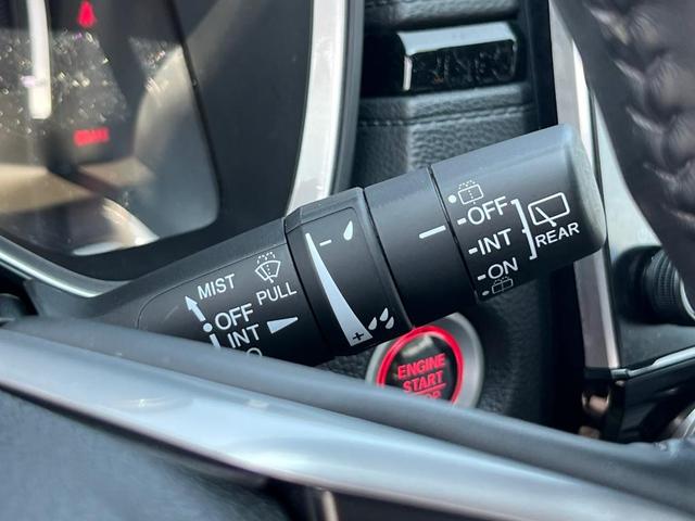 Photo of 2020 Modern Steel Metallic Honda CR-V