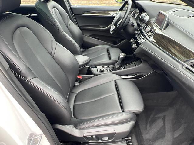 Photo of 2018 Mineral White Metallic BMW X2