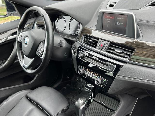 Photo of 2018 Mineral White Metallic BMW X2
