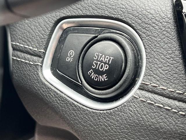 Photo of 2018 Mineral White Metallic BMW X2