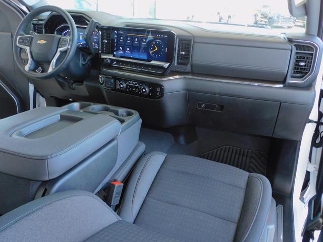 Photo of 2024 White Chevrolet Silverado 2500