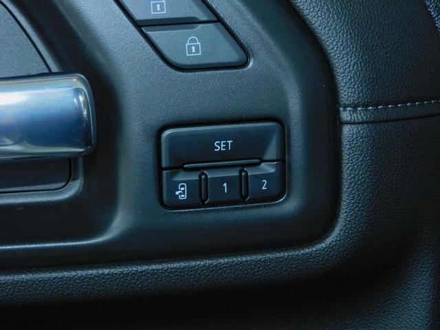 Photo of 2023 White Chevrolet Silverado 3500