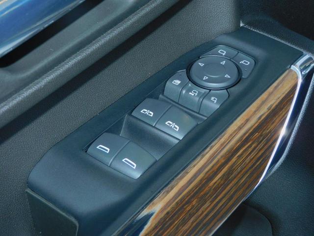 Photo of 2023 White Chevrolet Silverado 3500