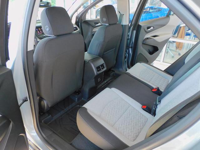 Photo of 2023 Gray Chevrolet Equinox