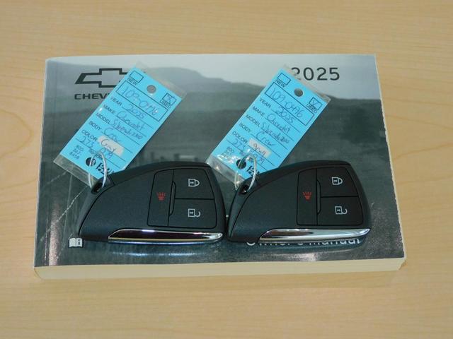 Photo of 2025 Gray Chevrolet Silverado 2500