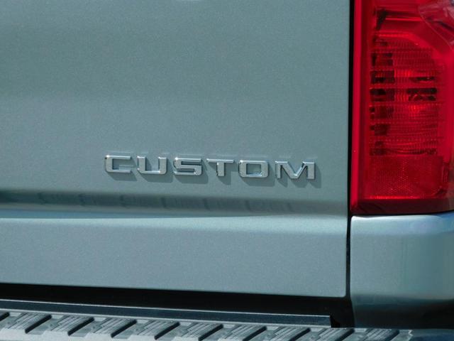 Photo of 2025 Gray Chevrolet Silverado 2500
