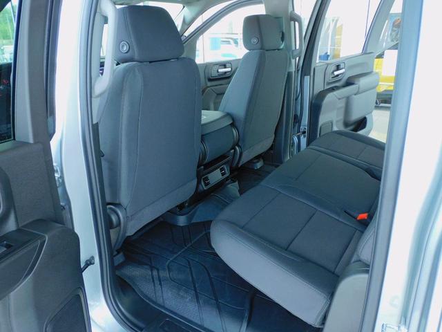 Photo of 2025 Gray Chevrolet Silverado 2500