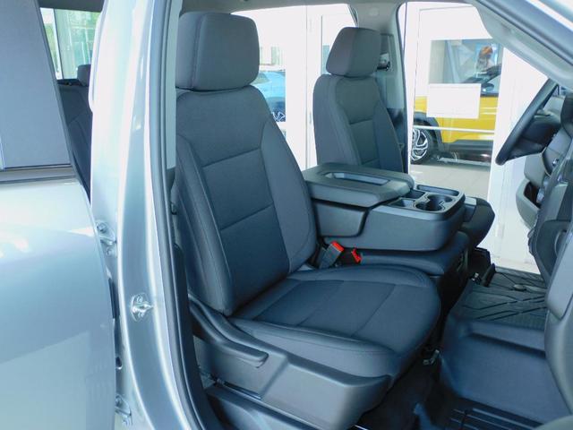 Photo of 2025 Gray Chevrolet Silverado 2500