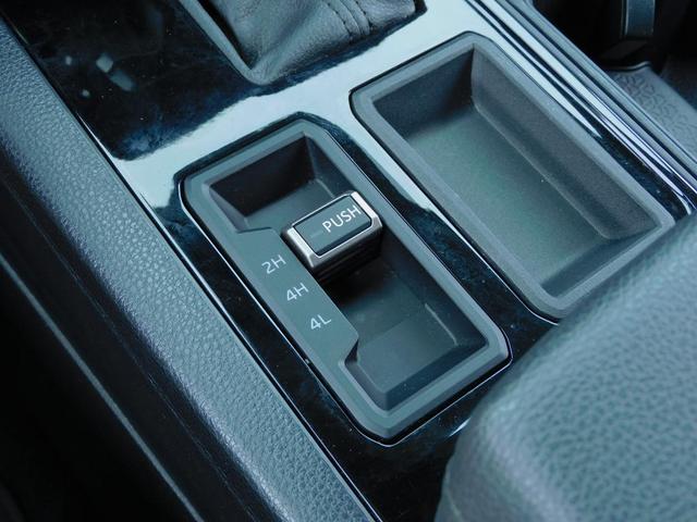 Photo of 2022 White Toyota Tundra