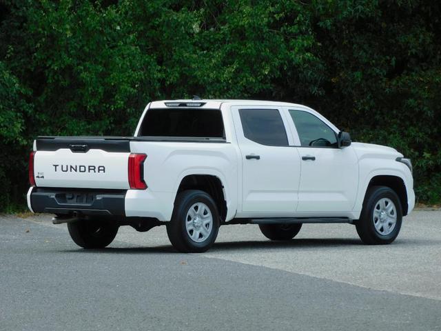 Photo of 2022 White Toyota Tundra