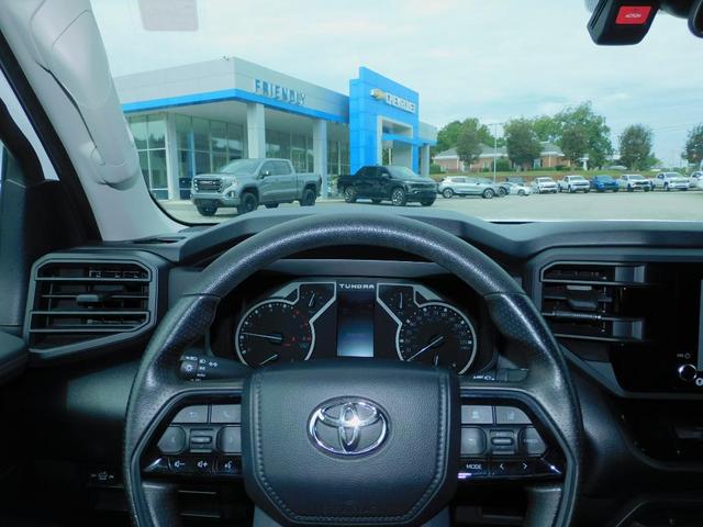Photo of 2022 White Toyota Tundra