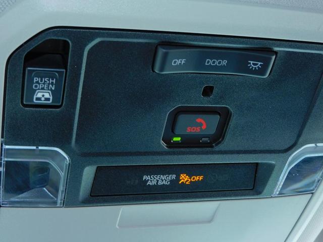 Photo of 2022 White Toyota Tundra