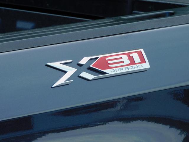 Photo of 2024 Gray GMC Sierra 1500