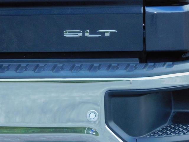Photo of 2024 Gray GMC Sierra 1500