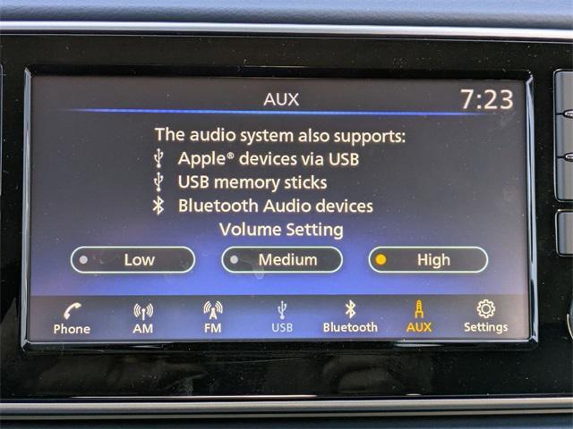 Photo of 2025 Gun Metallic Nissan Versa