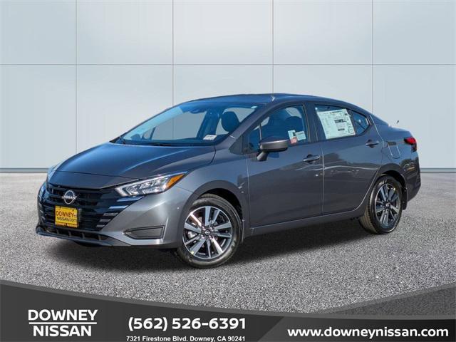 Photo of 2025 Gun Metallic Nissan Versa