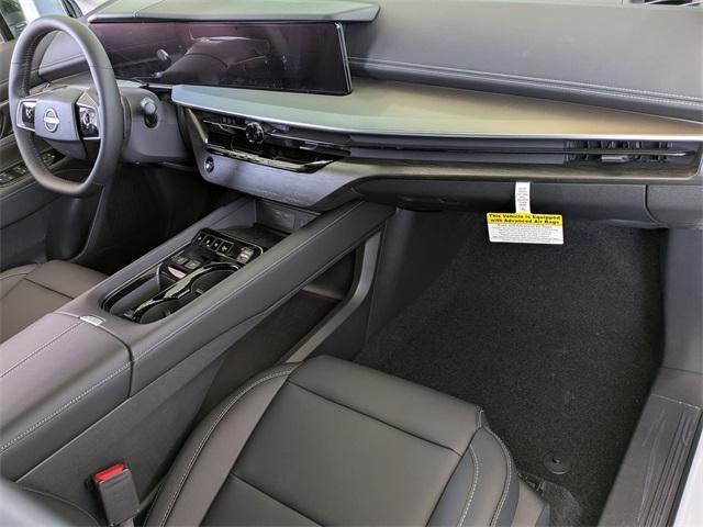 Photo of 2025 Everest White Pearl Tricoat Nissan Murano