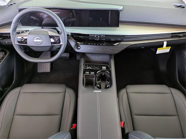 Photo of 2025 Everest White Pearl Tricoat Nissan Murano