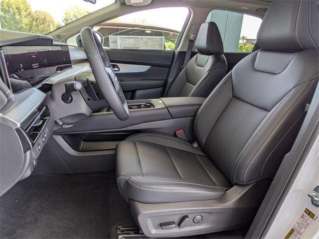 Photo of 2025 Everest White Pearl Tricoat Nissan Murano