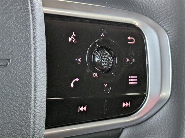Photo of 2026 Aspen White Tricoat Nissan Armada