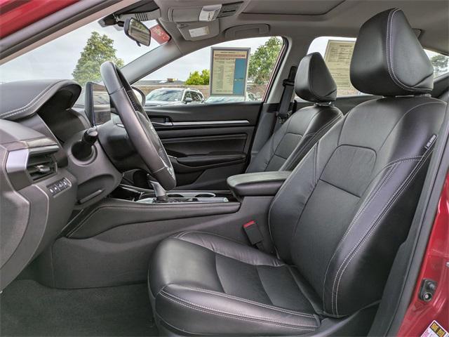 Photo of 2023 Scarlet Ember Tintcoat Nissan Altima