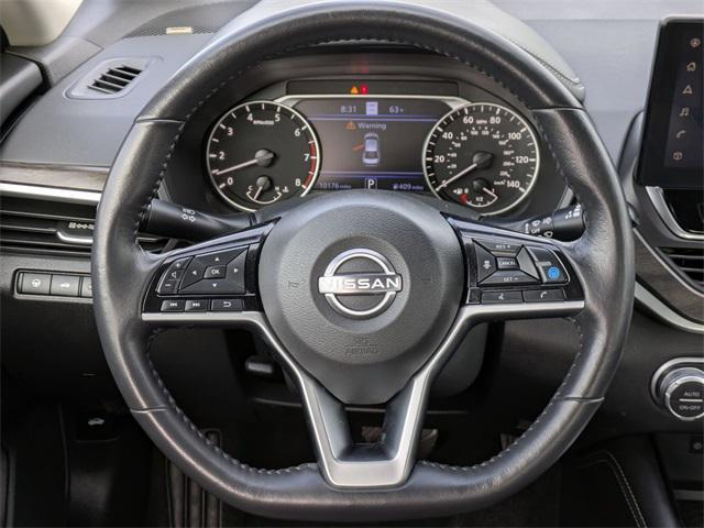 Photo of 2023 Scarlet Ember Tintcoat Nissan Altima
