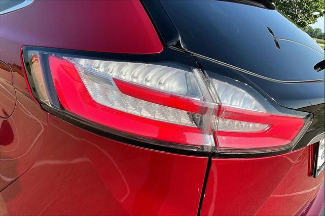 Photo of 2019 Ruby Red Metallic Tinted Clearcoat Ford Edge